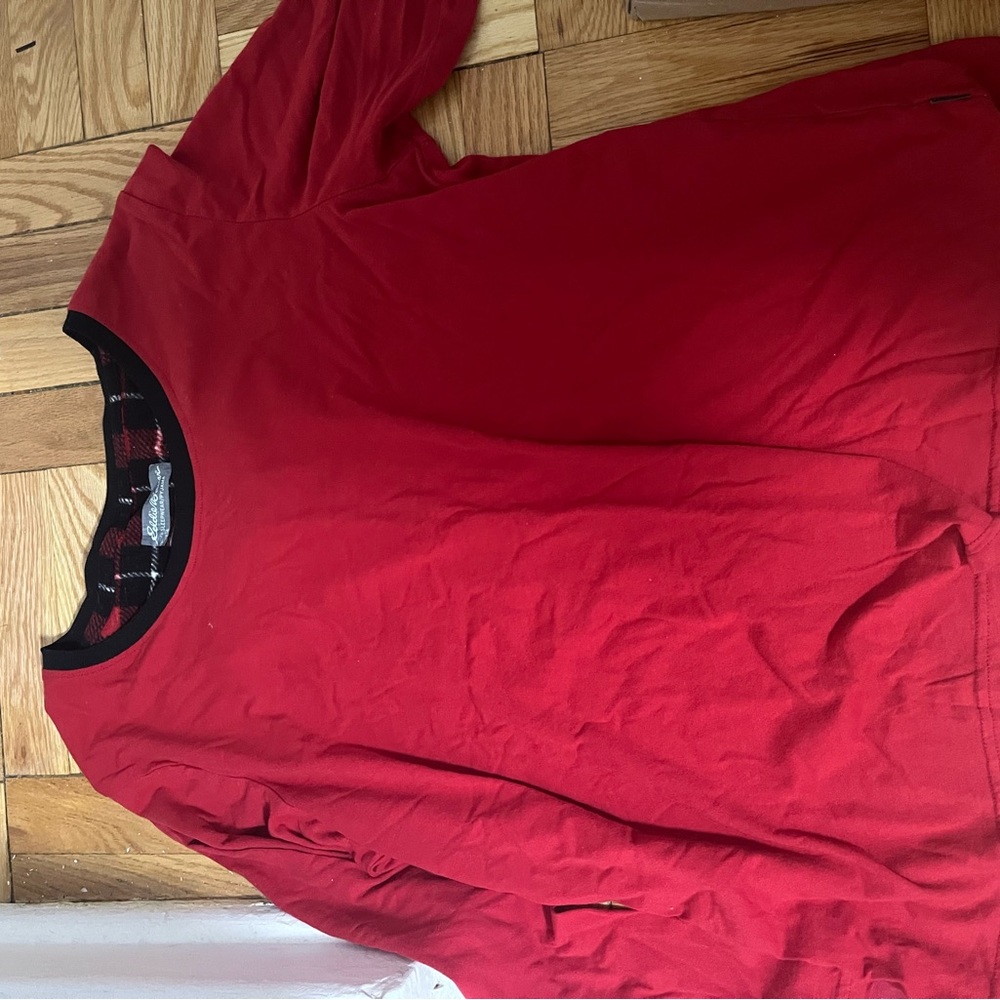 Red Crew Neck T-Shirt. Pajamas.